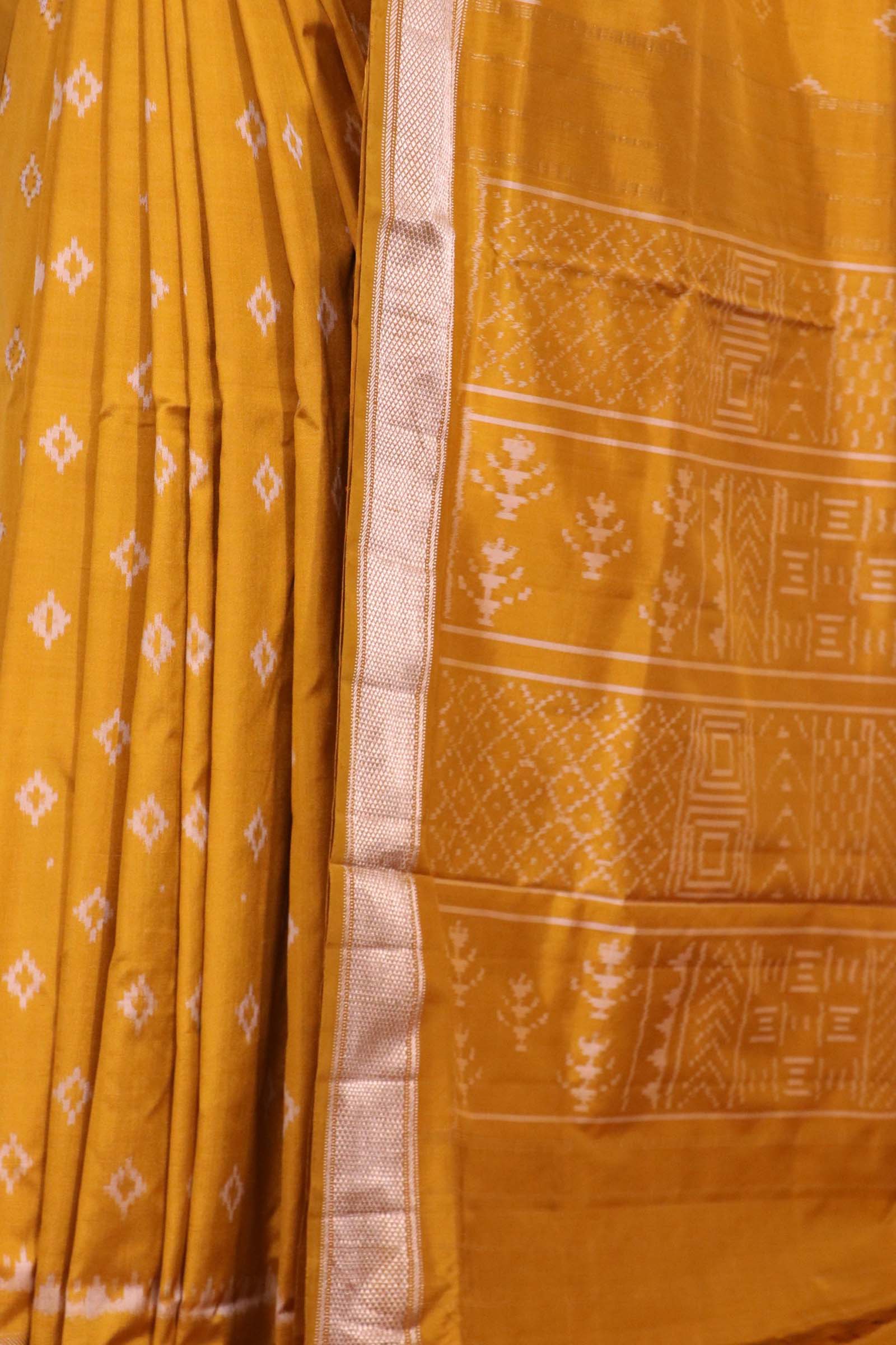 Pure Handloom Patola Ikat Silk Saree AL211720